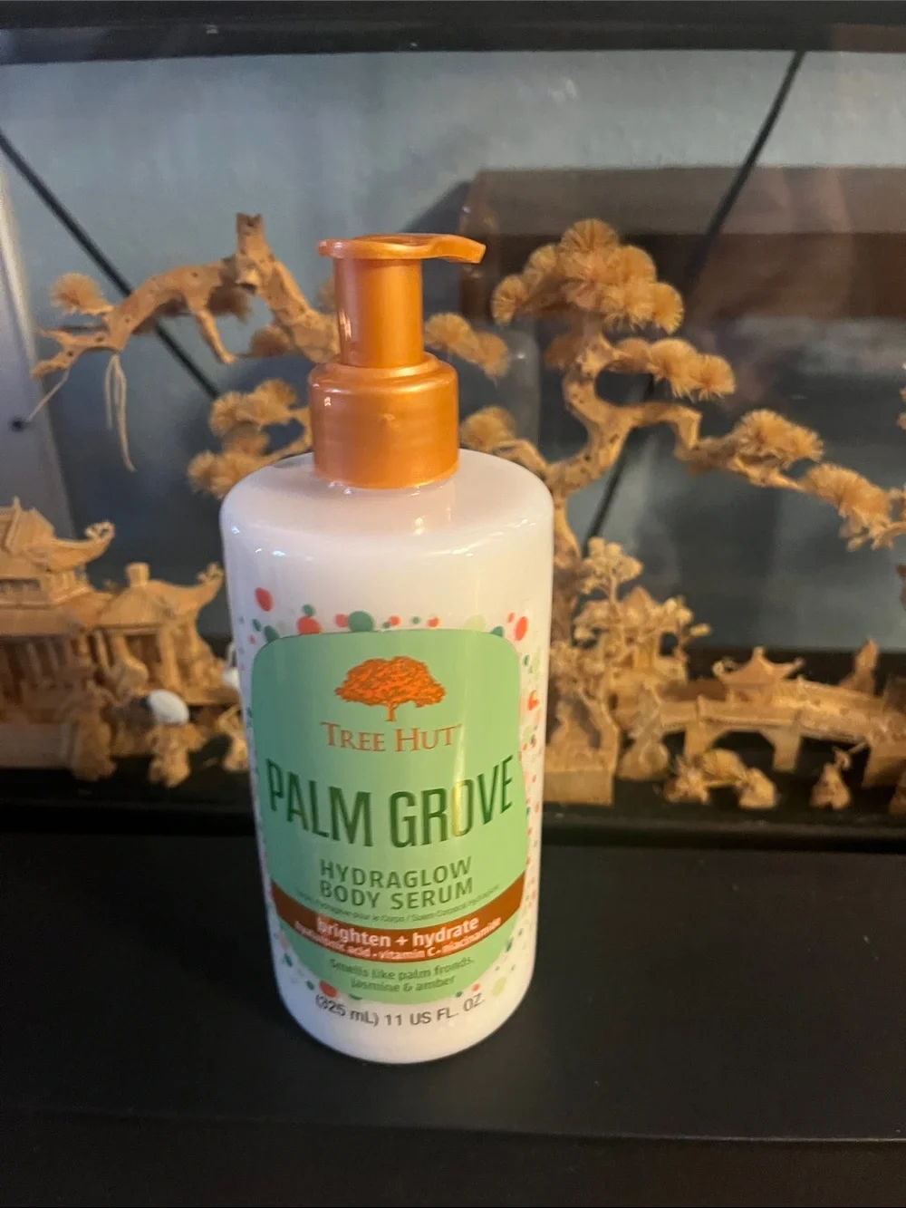 Tree Hut Palm Grove Hydraglow Body Serum - White Bottle with Orange Pump